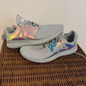 NEW BALANCE FUELCORE COAST V3 WOMEN'S SPEED SHOES - GREY - (WCOASLU3) - SIZE 7